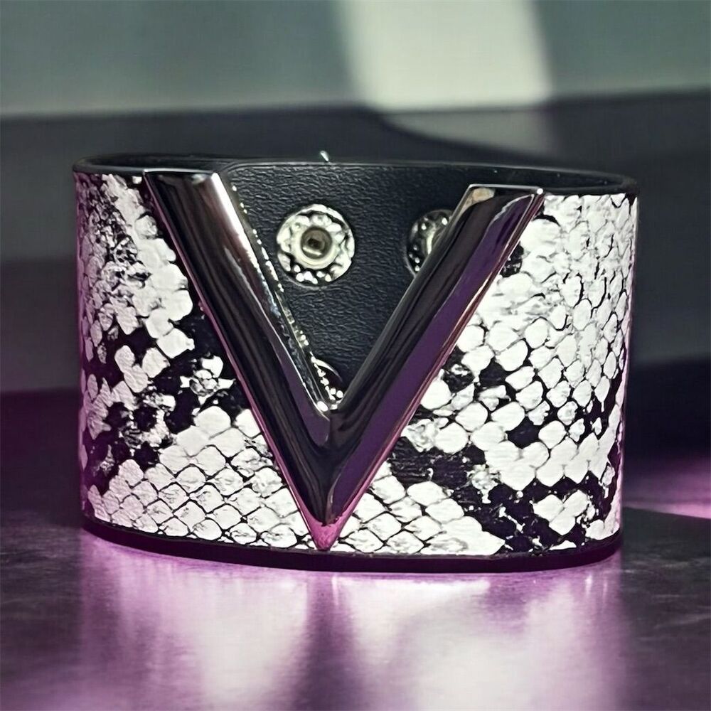 Fashionable Snake Print Faux Leather Wide Cuff Bracelet with V Logo